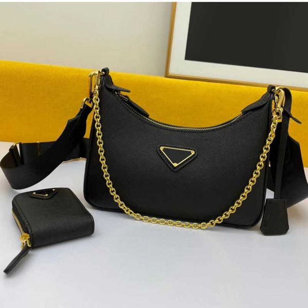 nylon canvas versatile hobo bag with chain one shoulder diagonal cross handbag
nylon canvas versatile hobo bag with chain one shoulder diagonal cross handbag