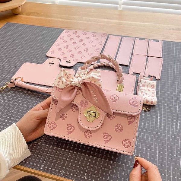 hand woven bag diy material bag hand sewn self-made small square bag hand woven cherry blossom messenger bag for girlfriend gift
hand woven bag diy material bag hand sewn self-made small square bag hand woven cherry blossom messenger bag for girlfriend gift