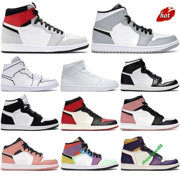 2020 new mens high og satin retro basketball shoes 1s unc obsidian court purple light smoke grey women sports sneakers trainers 36-46
2020 new mens high og satin retro basketball shoes 1s unc obsidian court purple light smoke grey women sports sneakers trainers 36-46
