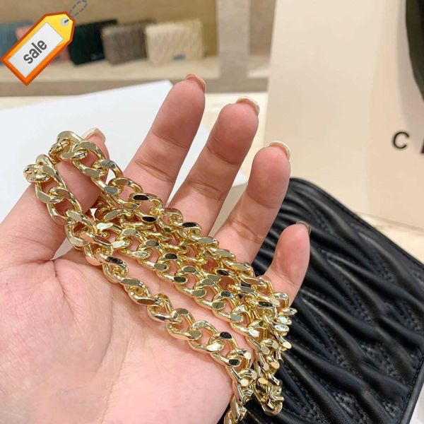 women's brand designer shoulder bags crossbody bag tote new miu pleated skirt chain fashion appearance level everything simple crossbod
women's brand designer shoulder bags crossbody bag tote new miu pleated skirt chain fashion appearance level everything simple crossbod