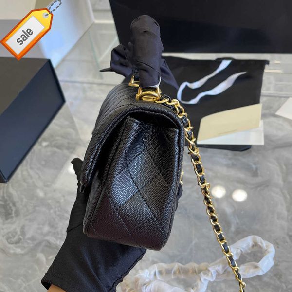 women's brand designer handbags shoulder bags tote 2023 fashion pearl caviar tote bag texture lambskin metal chain shoulders crossbody
women's brand designer handbags shoulder bags tote 2023 fashion pearl caviar tote bag texture lambskin metal chain shoulders crossbody