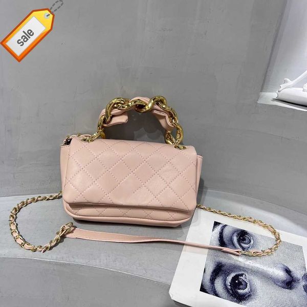 women's brand designer handbags shoulder bags tote new fashion multifunctional portable tote bag texture ringer handbags gift box packa
women's brand designer handbags shoulder bags tote new fashion multifunctional portable tote bag texture ringer handbags gift box packa