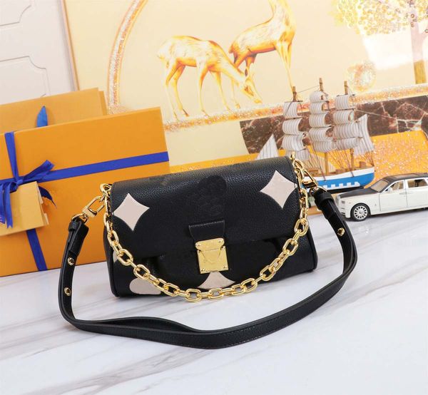genuine leather designer bag fashion printing metal chain pack bag pillow bag 2023 new style shoulder bag clutch handbag luxury messenger cr
genuine leather designer bag fashion printing metal chain pack bag pillow bag 2023 new style shoulder bag clutch handbag luxury messenger cr