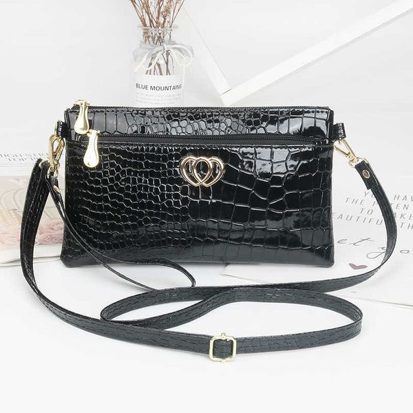 fashionable new bright lacquer leather women's bag crossbody bag casual crocodile pattern women's handheld bag women's small
fashionable new bright lacquer leather women's bag crossbody bag casual crocodile pattern women's handheld bag women's small