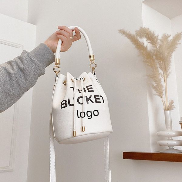 fashion designer messenger bag drawstring men for woman man crossbody bag luxury chain bag genuine leather flower tote bag designer woman pr
fashion designer messenger bag drawstring men for woman man crossbody bag luxury chain bag genuine leather flower tote bag designer woman pr