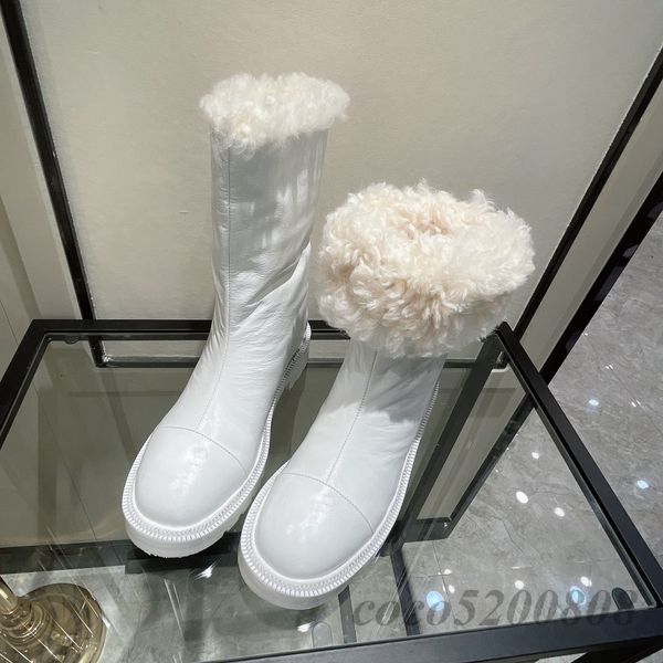 autumn winter snow boots warm wool women shoes round toe women boots fashion genuine leather slip-on short boots bota feminina, Black;white
autumn winter snow boots warm wool women shoes round toe women boots fashion genuine leather slip-on short boots bota feminina, Black;white