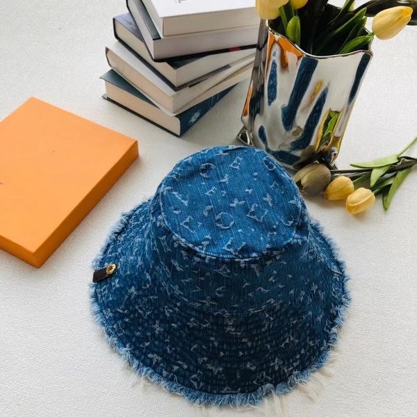 fashion design summer wide brim woven flower fisherman's cap outdoor sun protection sunshade men and women couple cap, Blue;gray
fashion design summer wide brim woven flower fisherman's cap outdoor sun protection sunshade men and women couple cap, Blue;gray
