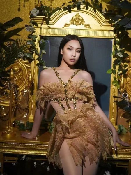 arabic gold diamond mermaid prom dresses sheer mesh sequin beads ruched evening occasion wear gowns sheer neck short sequined boho robe de c, Black
arabic gold diamond mermaid prom dresses sheer mesh sequin beads ruched evening occasion wear gowns sheer neck short sequined boho robe de c, Black