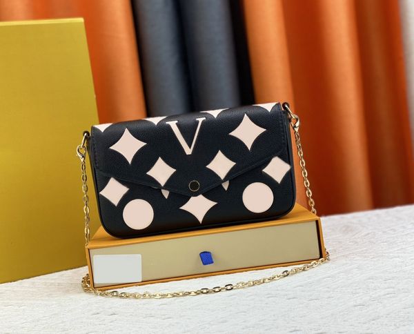 fashion designers women handbags shoulder bags luxurys lady crossbody classic flowers leather messenger purses chains marelle totes m82047-1
fashion designers women handbags shoulder bags luxurys lady crossbody classic flowers leather messenger purses chains marelle totes m82047-1