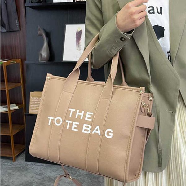 marc tote bag high capacity handbag vintage mirrior quality shoulder crossbody bag for women leather designer totes purses 230601
marc tote bag high capacity handbag vintage mirrior quality shoulder crossbody bag for women leather designer totes purses 230601