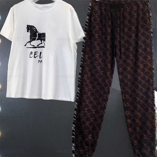 designers pants women two piece set classic carriage pattern round neck alphabet pattern print fashion long pants womens designer clothes 06, White
designers pants women two piece set classic carriage pattern round neck alphabet pattern print fashion long pants womens designer clothes 06, White