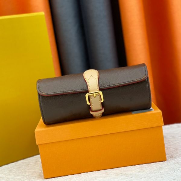 watch case cylindrical box clutch handbags ladies bag old flower wallet adjustable leather strap gold metal buckle microfiber lining tote ha, Red;black
watch case cylindrical box clutch handbags ladies bag old flower wallet adjustable leather strap gold metal buckle microfiber lining tote ha, Red;black
