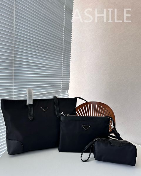 designer fashion luxury womens shoulder handbag bags leisure time versatile minimalist atmosphere three-in-one women totes
designer fashion luxury womens shoulder handbag bags leisure time versatile minimalist atmosphere three-in-one women totes