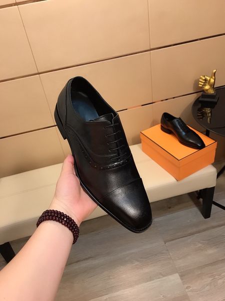 2023 casual shoes 19fw new capsule series camouflage men women stylist shoes lates p cloudbust thunder lace up sneakers rubber low platform, Black
2023 casual shoes 19fw new capsule series camouflage men women stylist shoes lates p cloudbust thunder lace up sneakers rubber low platform, Black