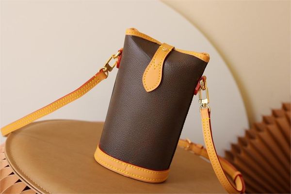 10a designers classic fold me mini handbag retro bags 18cm fashion women shoulder bag purse adjustable strap crossbody bag
10a designers classic fold me mini handbag retro bags 18cm fashion women shoulder bag purse adjustable strap crossbody bag