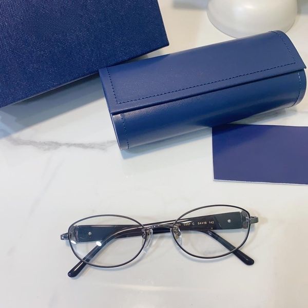 2023 the latest sunglasses for men and women luxury brand design polarizing sunglasses optical mirror uv400 goggles strap box, White;black
2023 the latest sunglasses for men and women luxury brand design polarizing sunglasses optical mirror uv400 goggles strap box, White;black