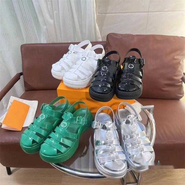 2023-designer slippers classic beach flat sandals luxury summer lady leather flip flops men women slides size 35-41, Black
2023-designer slippers classic beach flat sandals luxury summer lady leather flip flops men women slides size 35-41, Black