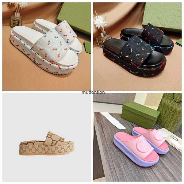 woman slippers fashion sandals beach thick bottom slipper luxury designer platform alphabet lady leather flat slides, Black
woman slippers fashion sandals beach thick bottom slipper luxury designer platform alphabet lady leather flat slides, Black