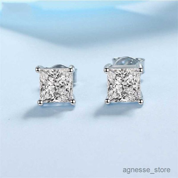 stud stud earrings princess cut ear solid silver diamond earring for women men wedding jewelry r230619, Golden;silver
stud stud earrings princess cut ear solid silver diamond earring for women men wedding jewelry r230619, Golden;silver