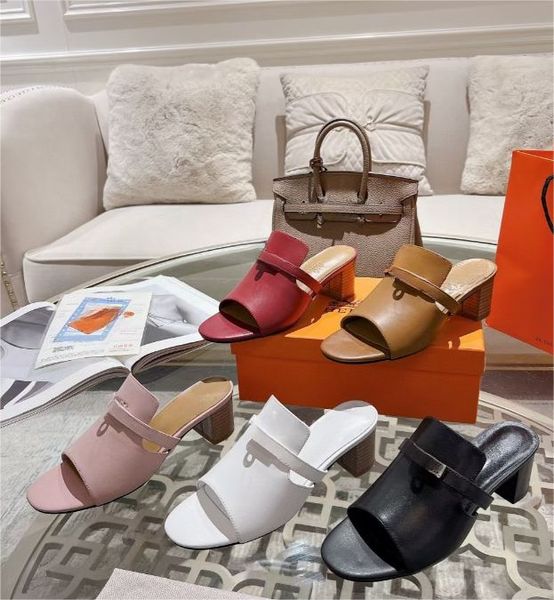 trendy women summer slippers to h for wear women in summer 2022 fashion diamond flat bottomed htype sandals leather beach, Black
trendy women summer slippers to h for wear women in summer 2022 fashion diamond flat bottomed htype sandals leather beach, Black