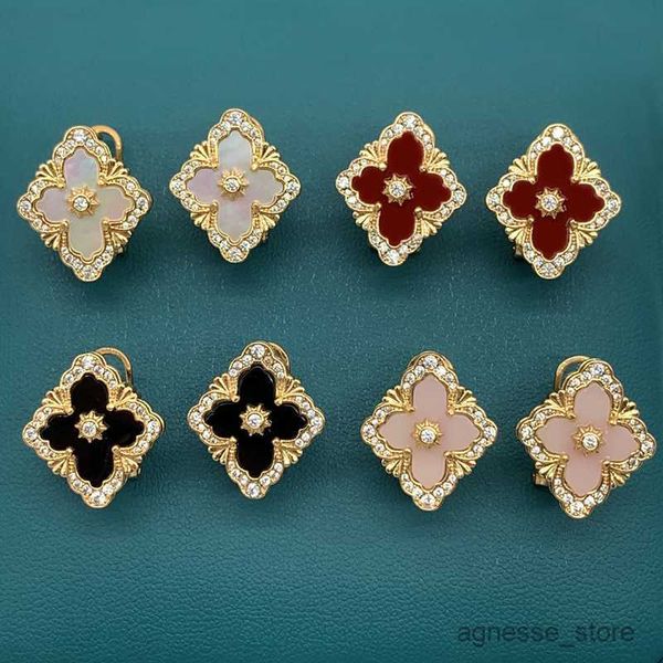 stud s925 silver needle luxury designer stud earrings for women 18k gold fashion clip on ear rings jewelry gift r230619, Golden;silver
stud s925 silver needle luxury designer stud earrings for women 18k gold fashion clip on ear rings jewelry gift r230619, Golden;silver