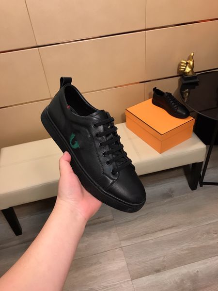 classics women espadrilles flat designer shoes sneakers canvas and real lambskin loafers two tone cap toe fashion casual shoe hy0695, Black
classics women espadrilles flat designer shoes sneakers canvas and real lambskin loafers two tone cap toe fashion casual shoe hy0695, Black
