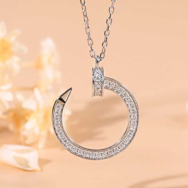 eller carti classic nail necklace s925 sterling silver plated 18k gold bone chain simple full diamond moissanite pendant
eller carti classic nail necklace s925 sterling silver plated 18k gold bone chain simple full diamond moissanite pendant