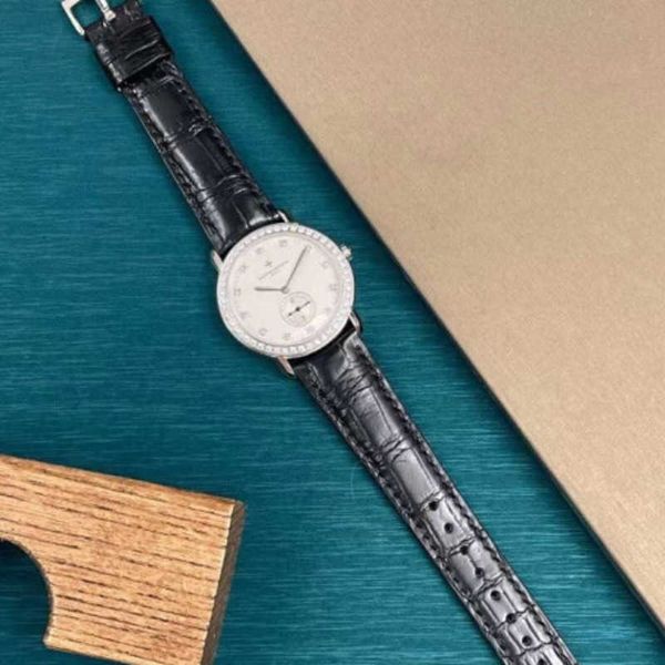 moissanite luminous wrist watches v c seaovers diamond cal.1120qp mvmc iced out bezel gift watch for man vachercon, Slivery;brown
moissanite luminous wrist watches v c seaovers diamond cal.1120qp mvmc iced out bezel gift watch for man vachercon, Slivery;brown