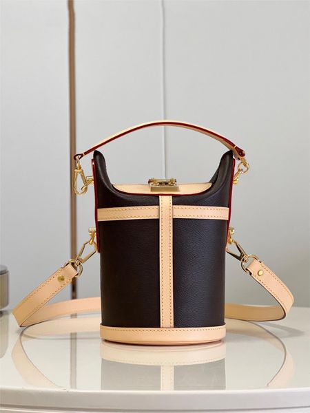 10a designers classic duffle rossbody bags package womens fashion leather handbag bucket with strap canvas cylinder shoulder
10a designers classic duffle rossbody bags package womens fashion leather handbag bucket with strap canvas cylinder shoulder