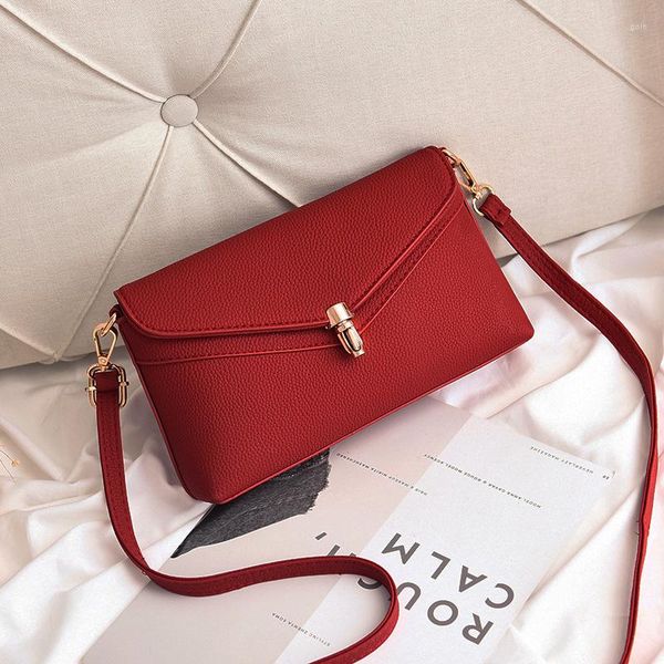 shoulder bags simple and versatile one-shoulder handbag women's autumn high-quality pu messenger small square bag women
shoulder bags simple and versatile one-shoulder handbag women's autumn high-quality pu messenger small square bag women