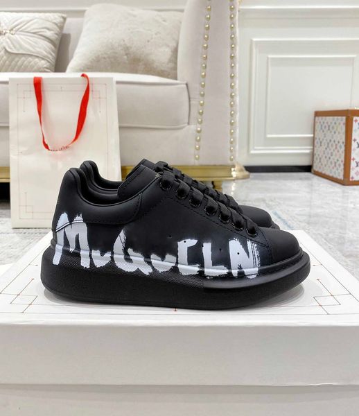 mens casual shoes boots womens graffiti oversized sneakers alexander mcqueen mc queens espadrilles luxurys designers trainers flats platform, Black
mens casual shoes boots womens graffiti oversized sneakers alexander mcqueen mc queens espadrilles luxurys designers trainers flats platform, Black