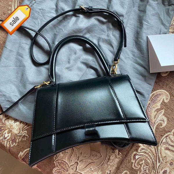 women's luxury designers handbags shoulder bags crossbody bags tote 2023 new fashion courier all-in-one hourglass bag texture leather t
women's luxury designers handbags shoulder bags crossbody bags tote 2023 new fashion courier all-in-one hourglass bag texture leather t