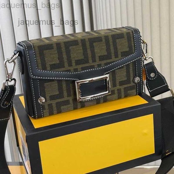 the row shoulder bag for women designer crossbody purse luxury messengerbag fashion square handbag black small canvas bags
the row shoulder bag for women designer crossbody purse luxury messengerbag fashion square handbag black small canvas bags