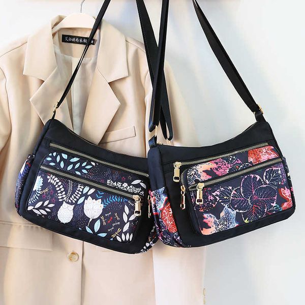 new women's bag oxford bag large capacity crossbody bag mom's travel backpack middle and elderly shoulder bag
new women's bag oxford bag large capacity crossbody bag mom's travel backpack middle and elderly shoulder bag