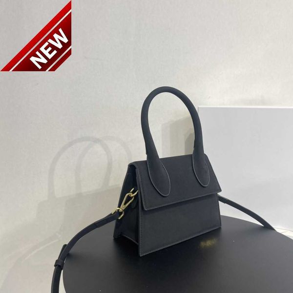 brand frosted suede bag handbags designer bags jacques bags tote bags multifunctional wooden handle diagonal cross bag 2023 fashion shoulder
brand frosted suede bag handbags designer bags jacques bags tote bags multifunctional wooden handle diagonal cross bag 2023 fashion shoulder