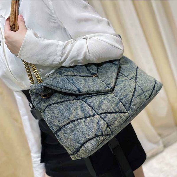 7a real designer tote bag large shoulder chains crossbody clutch bags purses genuinecowhide denim leather grosgrain lining message handbags
7a real designer tote bag large shoulder chains crossbody clutch bags purses genuinecowhide denim leather grosgrain lining message handbags