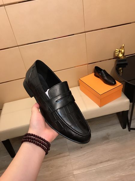 2023 designer luxury casual shoes men women sneakers hand-polished and used old sports shoe series bottom size35-45 hy0567, Black
2023 designer luxury casual shoes men women sneakers hand-polished and used old sports shoe series bottom size35-45 hy0567, Black