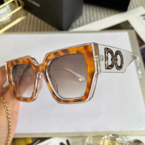 d 23 g new designer sunglasses fashion women's large frame glasses uv resistant beach sun glasses essential for travel and driving, White;black
d 23 g new designer sunglasses fashion women's large frame glasses uv resistant beach sun glasses essential for travel and driving, White;black