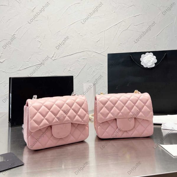 leisure leather square fat rhombus bag classic sheepskin minicf chain bag cross-body women's bag
leisure leather square fat rhombus bag classic sheepskin minicf chain bag cross-body women's bag