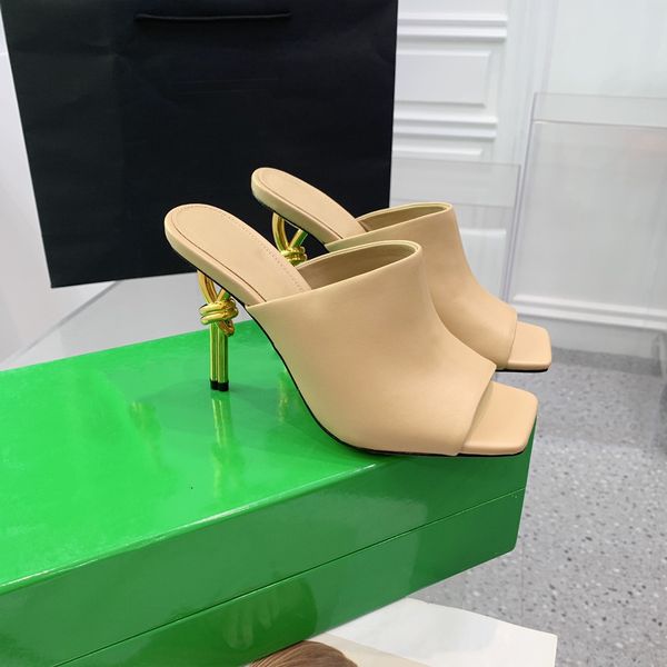 women summer slippers fashion genuine leather women mules metal super high heels slippers runway outfit party dress shoes woman, Black;white
women summer slippers fashion genuine leather women mules metal super high heels slippers runway outfit party dress shoes woman, Black;white
