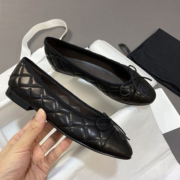 2023 new women luxury brand dress shoes shallow mouth flats high-quality bow match color temperament ballet shoes 35-42, Black
2023 new women luxury brand dress shoes shallow mouth flats high-quality bow match color temperament ballet shoes 35-42, Black