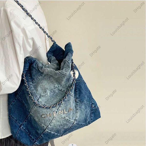 xiaoxiang bin bag chardonnay denim bag chain one shoulder large bag large capacity tote bag
xiaoxiang bin bag chardonnay denim bag chain one shoulder large bag large capacity tote bag