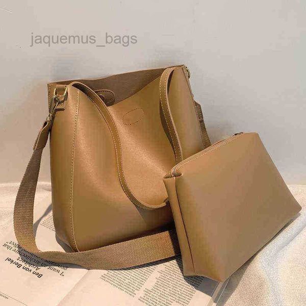 high capacity big tote handbag for women luxury designer trends brand solid color shopper shoulder shopping bag female
high capacity big tote handbag for women luxury designer trends brand solid color shopper shoulder shopping bag female