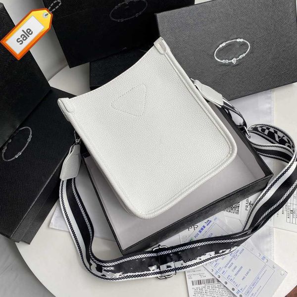 brand designer shoulder bags crossbody bag tote 2023 new female fashion mobile phone bag multi-functional portable shoulders small square ba
brand designer shoulder bags crossbody bag tote 2023 new female fashion mobile phone bag multi-functional portable shoulders small square ba