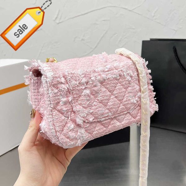 women's brand designers shoulder bags tote 2023 new fashion pink portable woven envelope bag textured chain single shoulders crossbody
women's brand designers shoulder bags tote 2023 new fashion pink portable woven envelope bag textured chain single shoulders crossbody