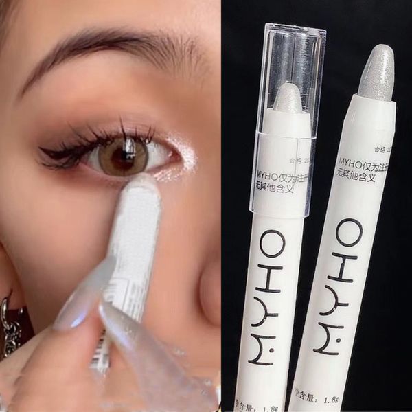 glitter highlighter eyeshadow pen waterproof pearlescent matte white sliver diamond brighten lying silkworm eyeshadow stick facial makeup
glitter highlighter eyeshadow pen waterproof pearlescent matte white sliver diamond brighten lying silkworm eyeshadow stick facial makeup