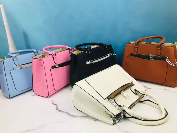 bags shopping luxury handbag crossbody bag women's large capacity water ripple pu tote tote purse clip chain key leather favorite, Black;red
bags shopping luxury handbag crossbody bag women's large capacity water ripple pu tote tote purse clip chain key leather favorite, Black;red