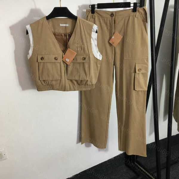 23ss casual suit women pants sets womens designer clothing cargo double-pocket v-neck waistcoat high-waisted straight-leg pants set women cl, White
23ss casual suit women pants sets womens designer clothing cargo double-pocket v-neck waistcoat high-waisted straight-leg pants set women cl, White