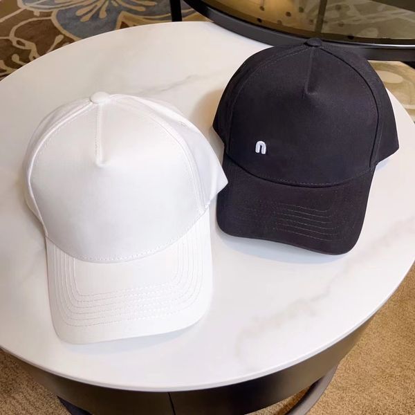 2023 new designer hats male baseball utdoor denim cap women's sun hat adjustable women's fashion hat, Blue;gray
2023 new designer hats male baseball utdoor denim cap women's sun hat adjustable women's fashion hat, Blue;gray