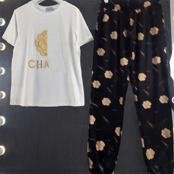 summer 2 piece set women classic floral embroidery round neck t shirt fashion letter print casual pants designer tracksuit womens suit 0607, White
summer 2 piece set women classic floral embroidery round neck t shirt fashion letter print casual pants designer tracksuit womens suit 0607, White